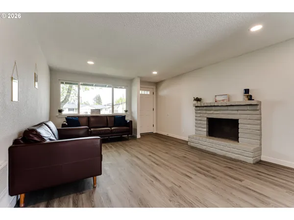 $545,000 | 236-238 South 35th Street, Springfield, OR 97478