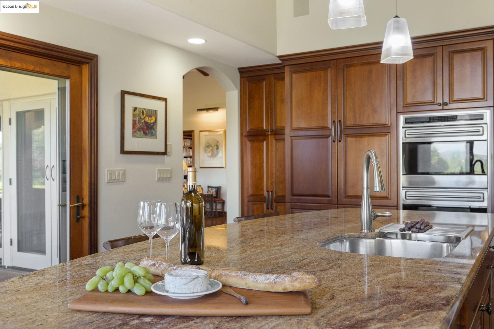 10270 Slate Rim Road Sonora, CA 95370 - Photo 18 of 55