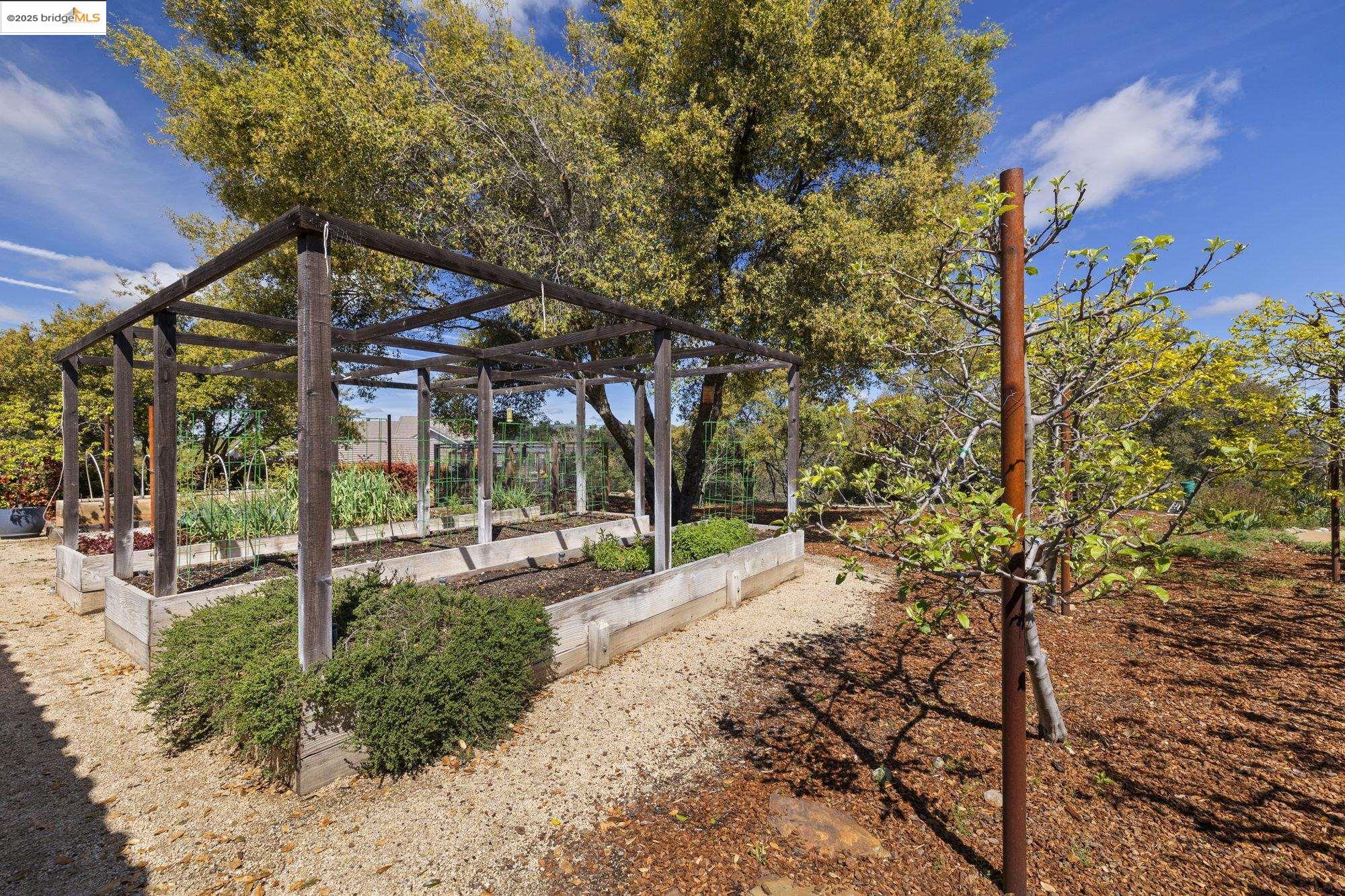 10270 Slate Rim Road Sonora, CA 95370 - Photo 42 of 55