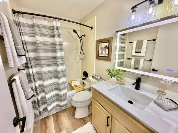 $1,149,000 | 7036 Allegheny Drive, Dublin, CA 94568