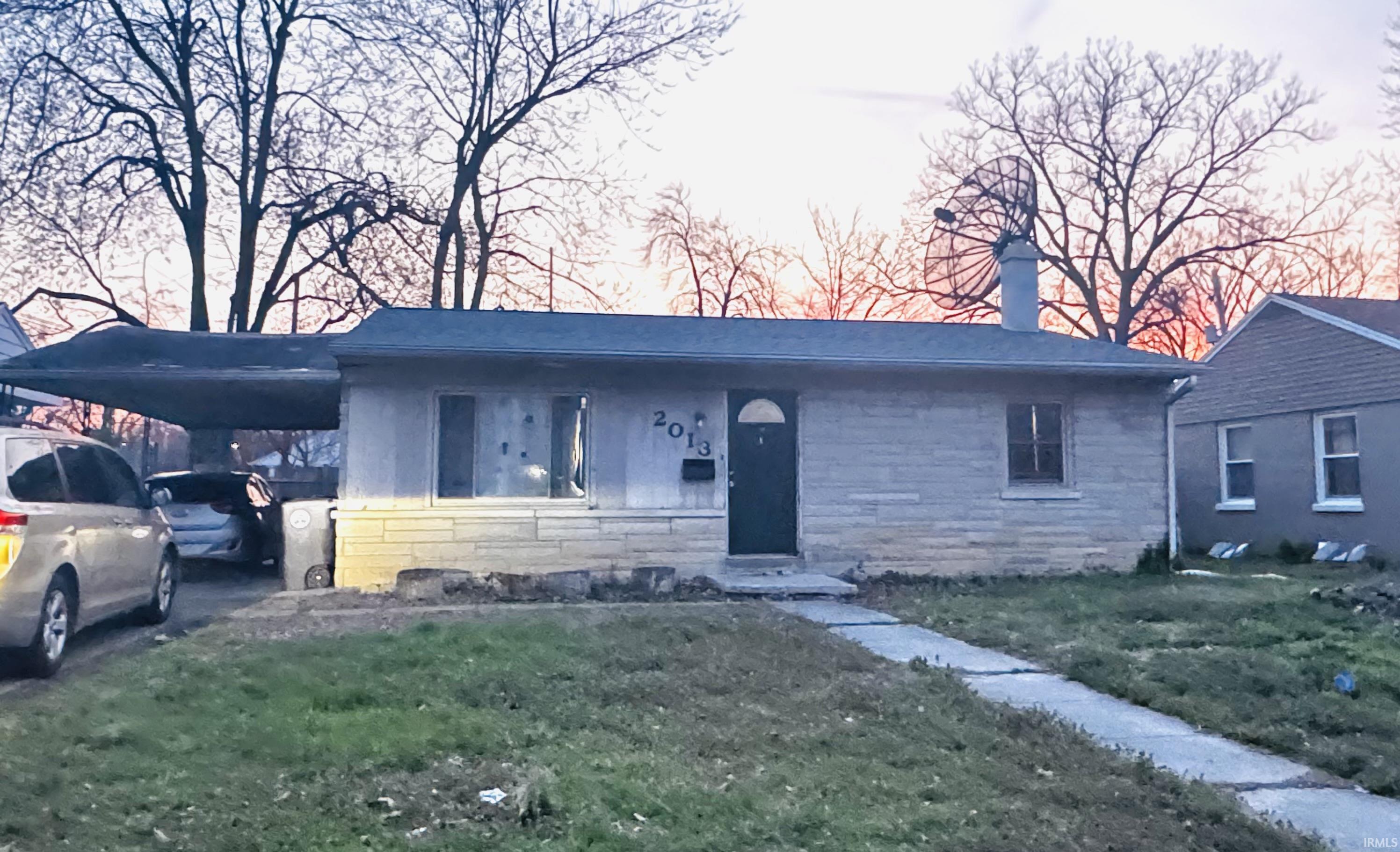 2013 South Spring Street Evansville, IN 47714 - Photo 1 of 1