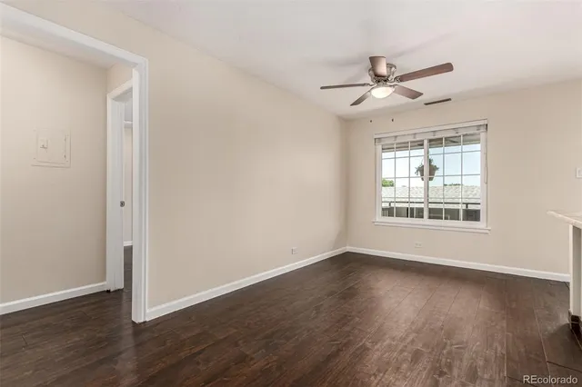 $1,950 | 2301 East Fremont Avenue, Unit W08, Centennial, CO 80122