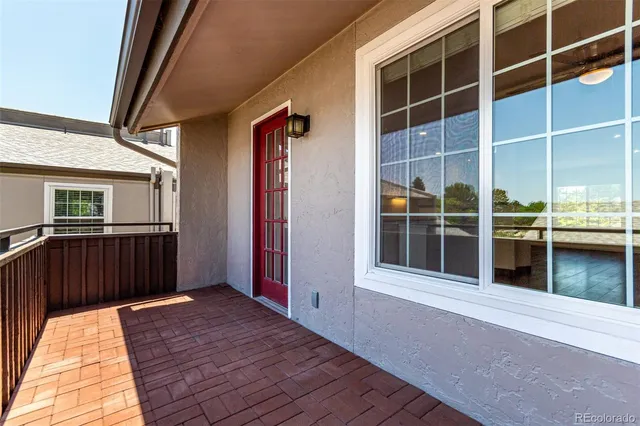 $1,950 | 2301 East Fremont Avenue, Unit W08, Centennial, CO 80122