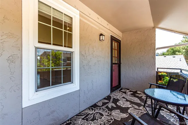 $1,950 | 2301 East Fremont Avenue, Unit W08, Centennial, CO 80122