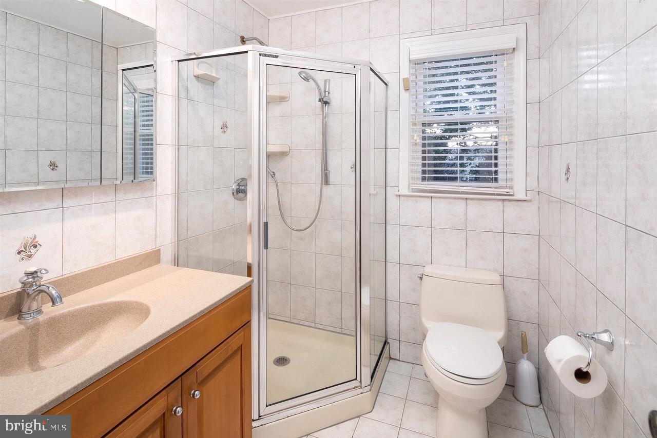 18 Katie Way Hamilton, NJ 08690 - Photo 20 of 29