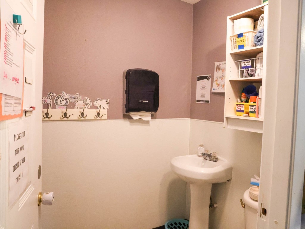 100 Hy Road Buda, TX 78610 - Photo 26 of 31