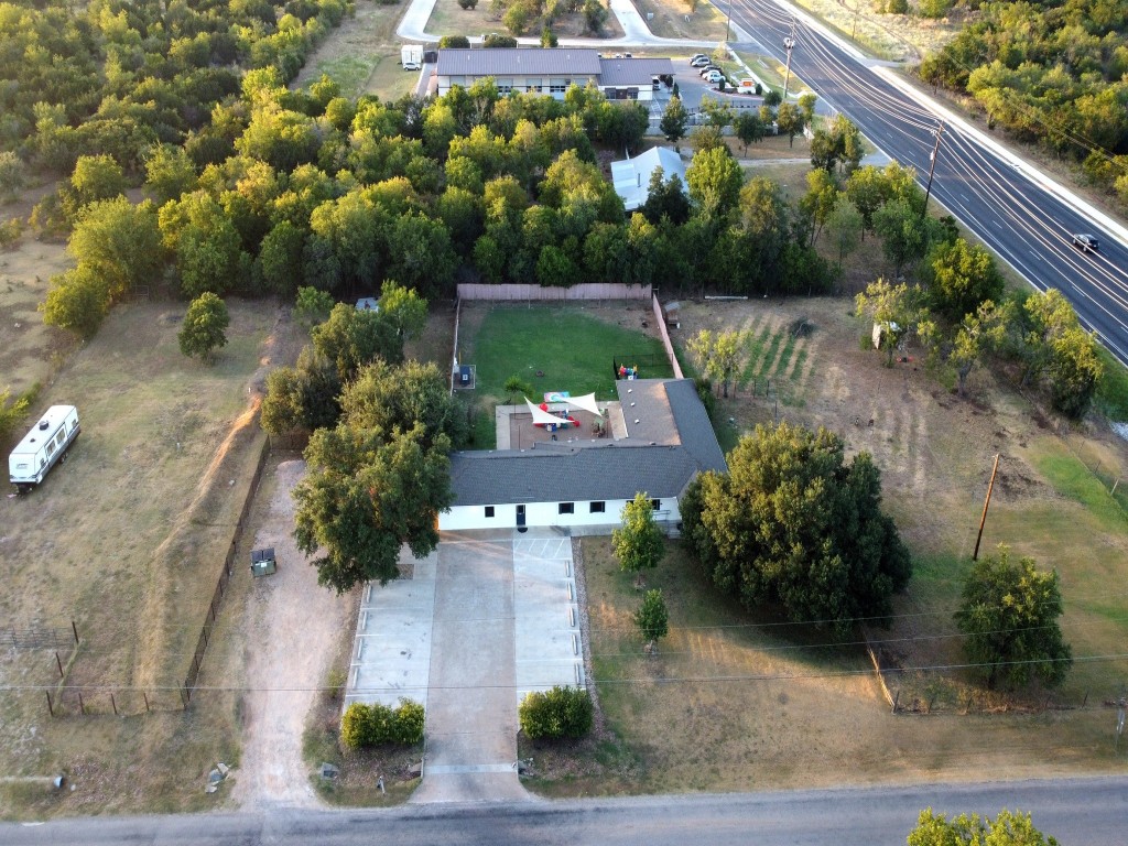 100 Hy Road Buda, TX 78610 - Photo 3 of 31