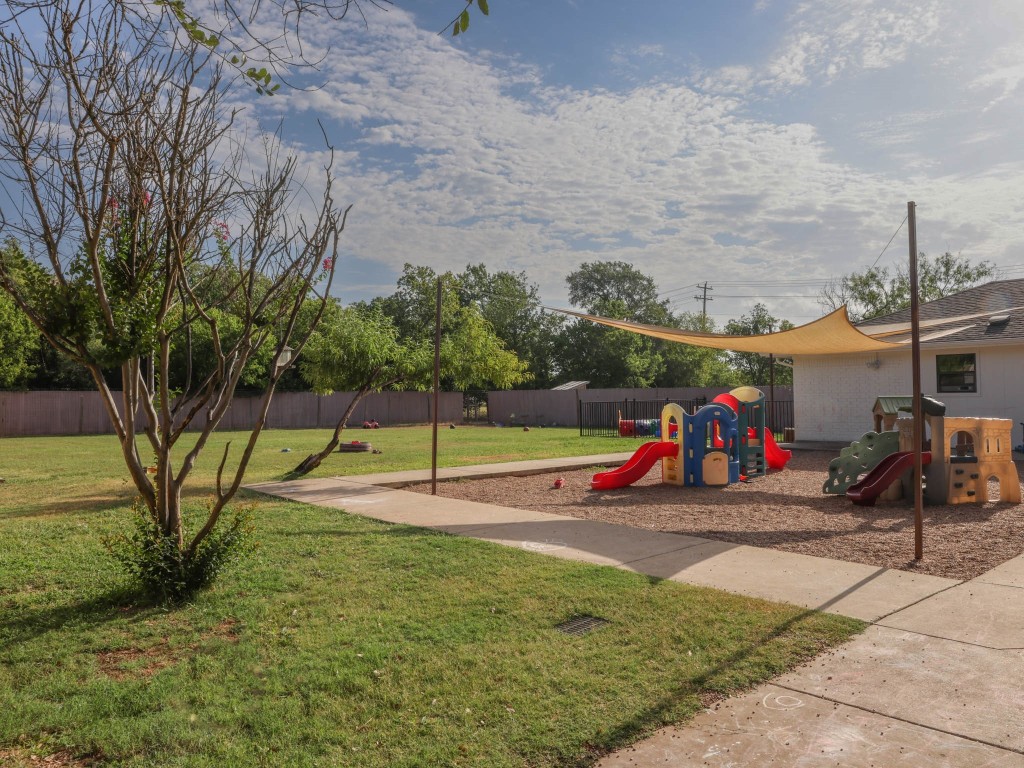 100 Hy Road Buda, TX 78610 - Photo 9 of 31