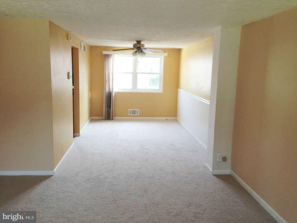 1011 Bayner Road Baltimore, MD 21221 - Photo 7 of 30