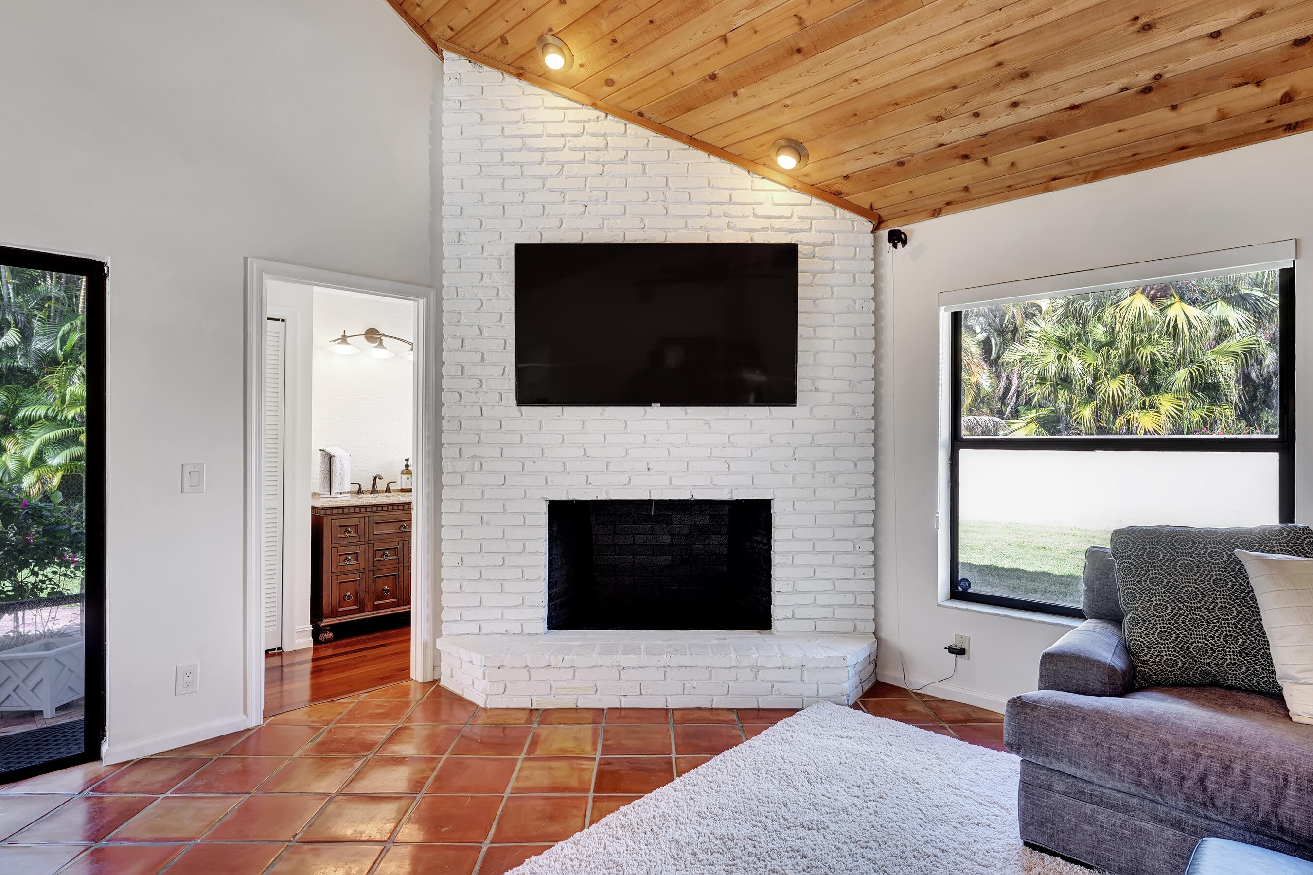 4285 St Charles Way Boca Raton, FL 33434 - Photo 27 of 37 DSC01185