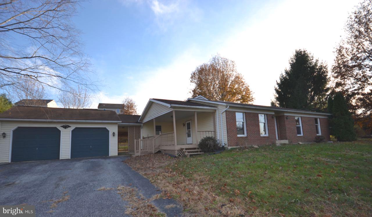 55 Long Road Mount Wolf, PA 17347 - Photo 2 of 36 Gallery Image 2