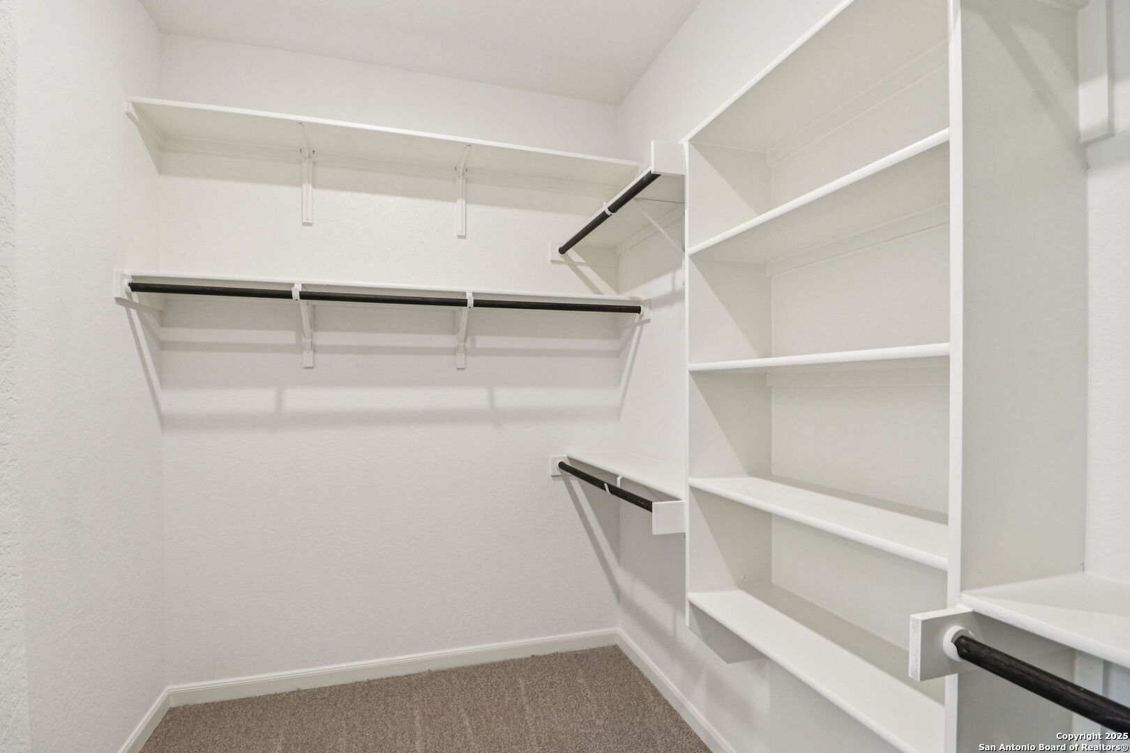 9913 Paladin Ridge San Antonio, TX 78254 - Photo 29 of 34