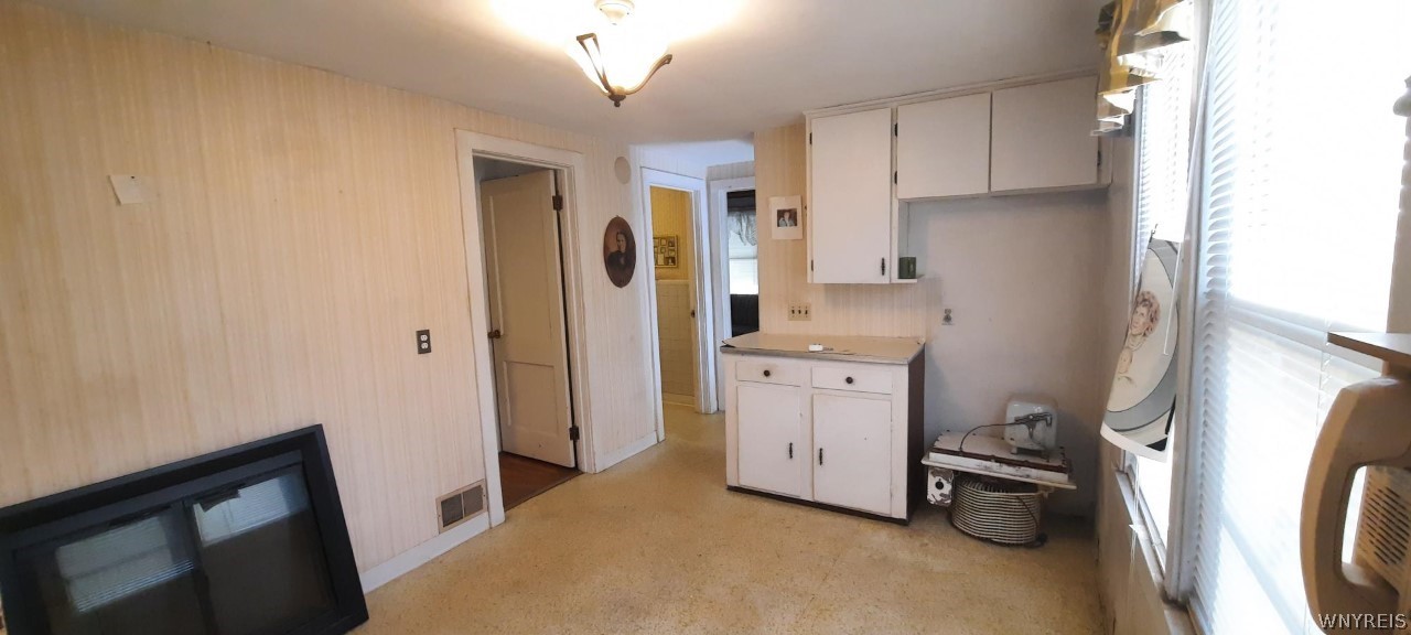 3050 Lockport Road Niagara, NY 14305 - Photo 2 of 10