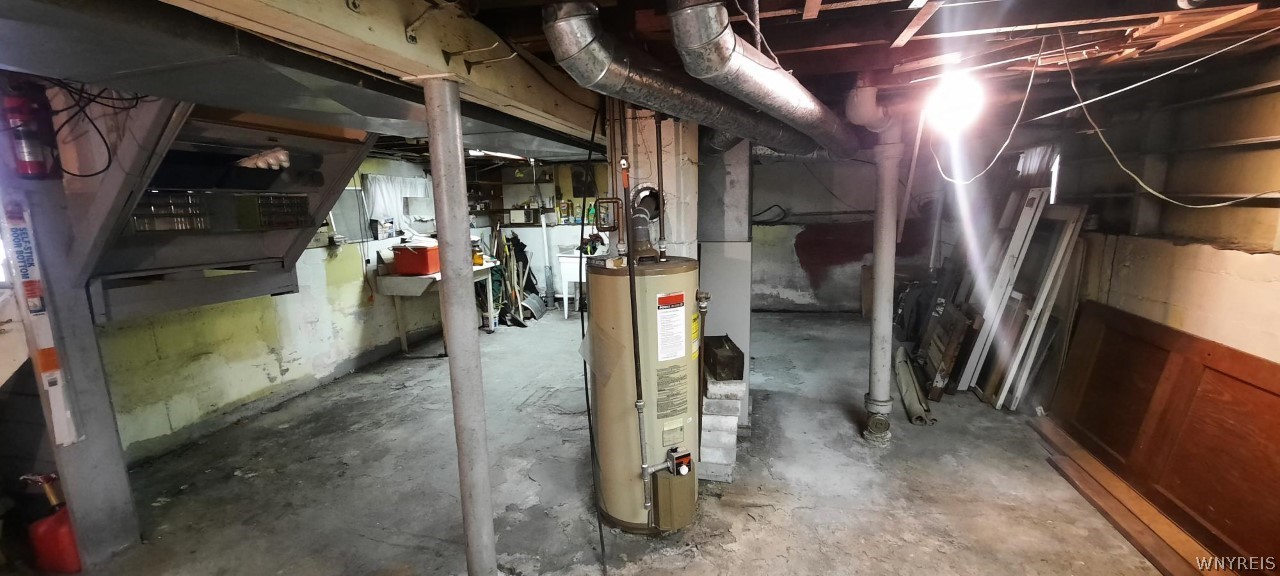 3050 Lockport Road Niagara, NY 14305 - Photo 9 of 10