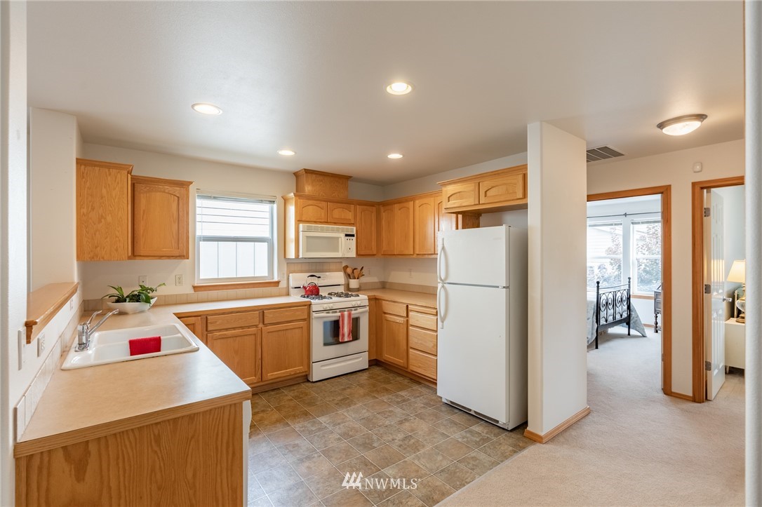 514 North Laventure Road Mount Vernon, WA 98273 - Photo 25 of 40 Gallery Image 25