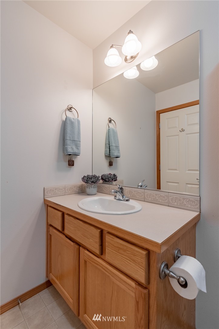 514 North Laventure Road Mount Vernon, WA 98273 - Photo 8 of 40 Gallery Image 8