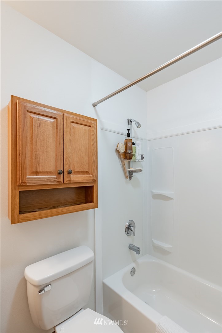 514 North Laventure Road Mount Vernon, WA 98273 - Photo 10 of 40 Gallery Image 10