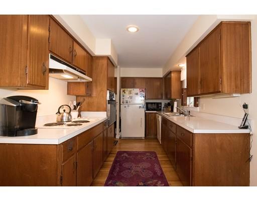 21 Algonquin Road Canton, MA 02021 - Photo 5 of 23