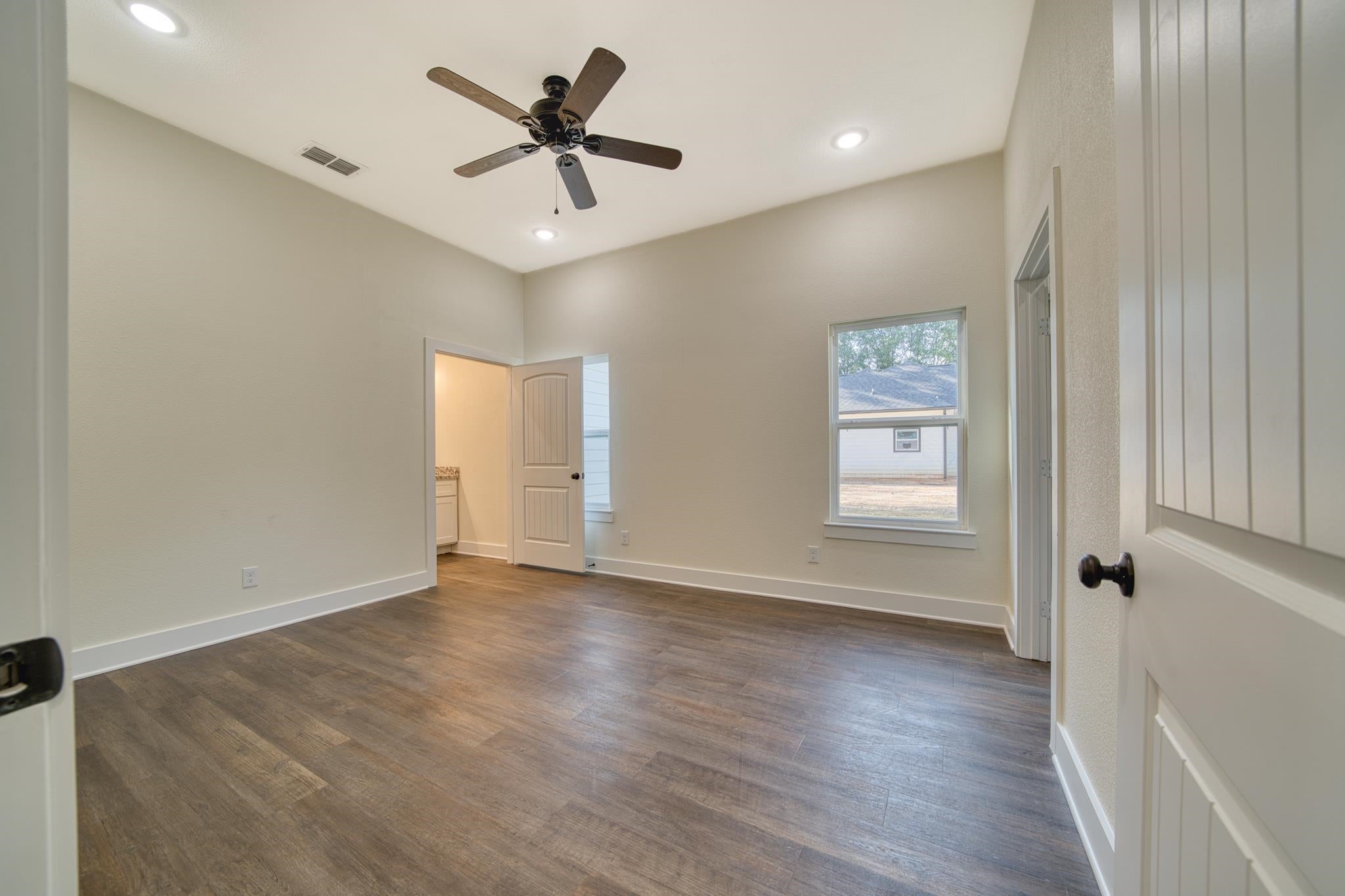 814 Premier Road Longview, TX 75604 - Photo 20 of 44 Gallery Image 20