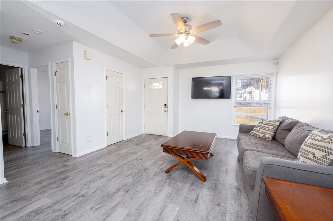 401 Mayfield Drive Anderson, SC 29625 - Photo 2 of 16