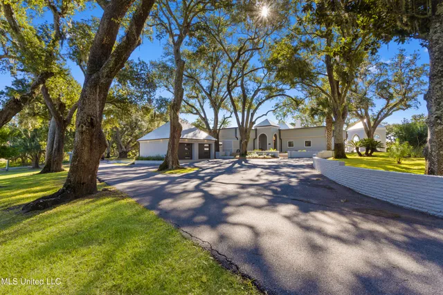 $2,850,000 | 308 Italian Isle Road, Gautier, MS 39553