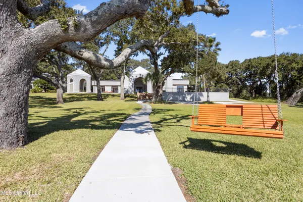 $2,850,000 | 308 Italian Isle Road, Gautier, MS 39553