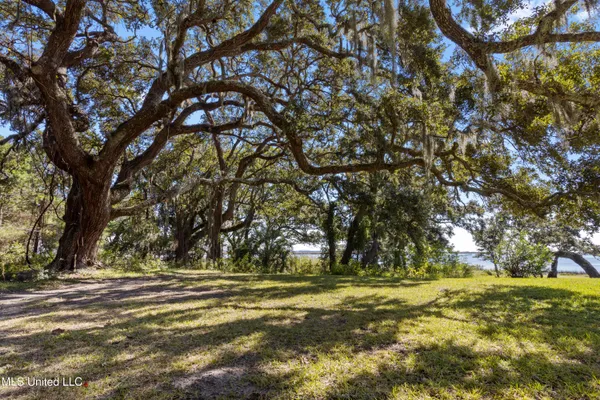$2,850,000 | 308 Italian Isle Road, Gautier, MS 39553