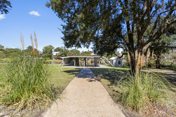 $2,850,000 | 308 Italian Isle Road, Gautier, MS 39553