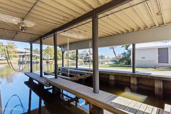 $2,850,000 | 308 Italian Isle Road, Gautier, MS 39553