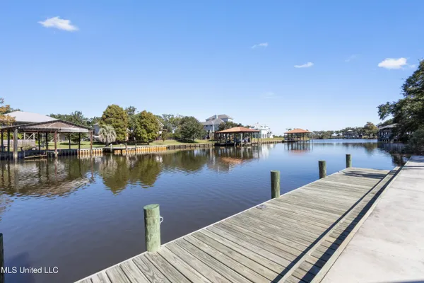$2,850,000 | 308 Italian Isle Road, Gautier, MS 39553