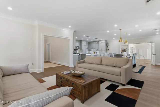 $2,850,000 | 308 Italian Isle Road, Gautier, MS 39553