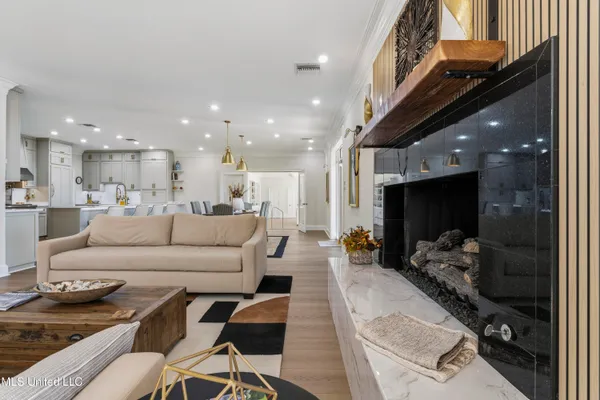 $2,850,000 | 308 Italian Isle Road, Gautier, MS 39553