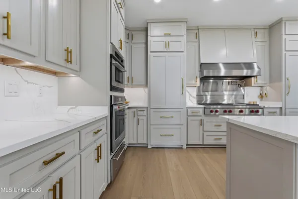 $2,850,000 | 308 Italian Isle Road, Gautier, MS 39553