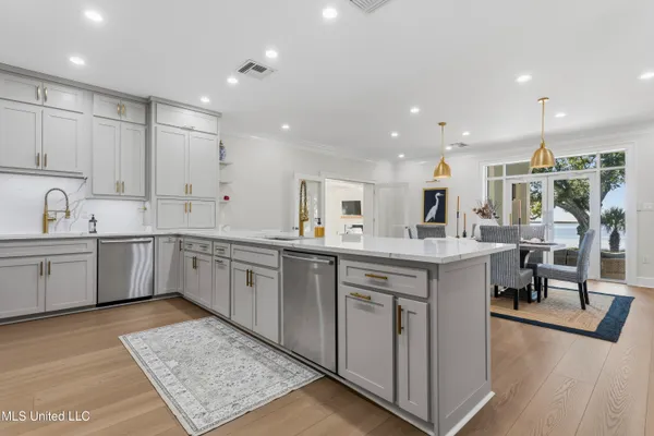 $2,850,000 | 308 Italian Isle Road, Gautier, MS 39553