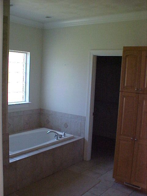 3803 Laurel Ridge Road Northwest Roanoke, VA 24017 - Photo 13 of 20 Master Bath