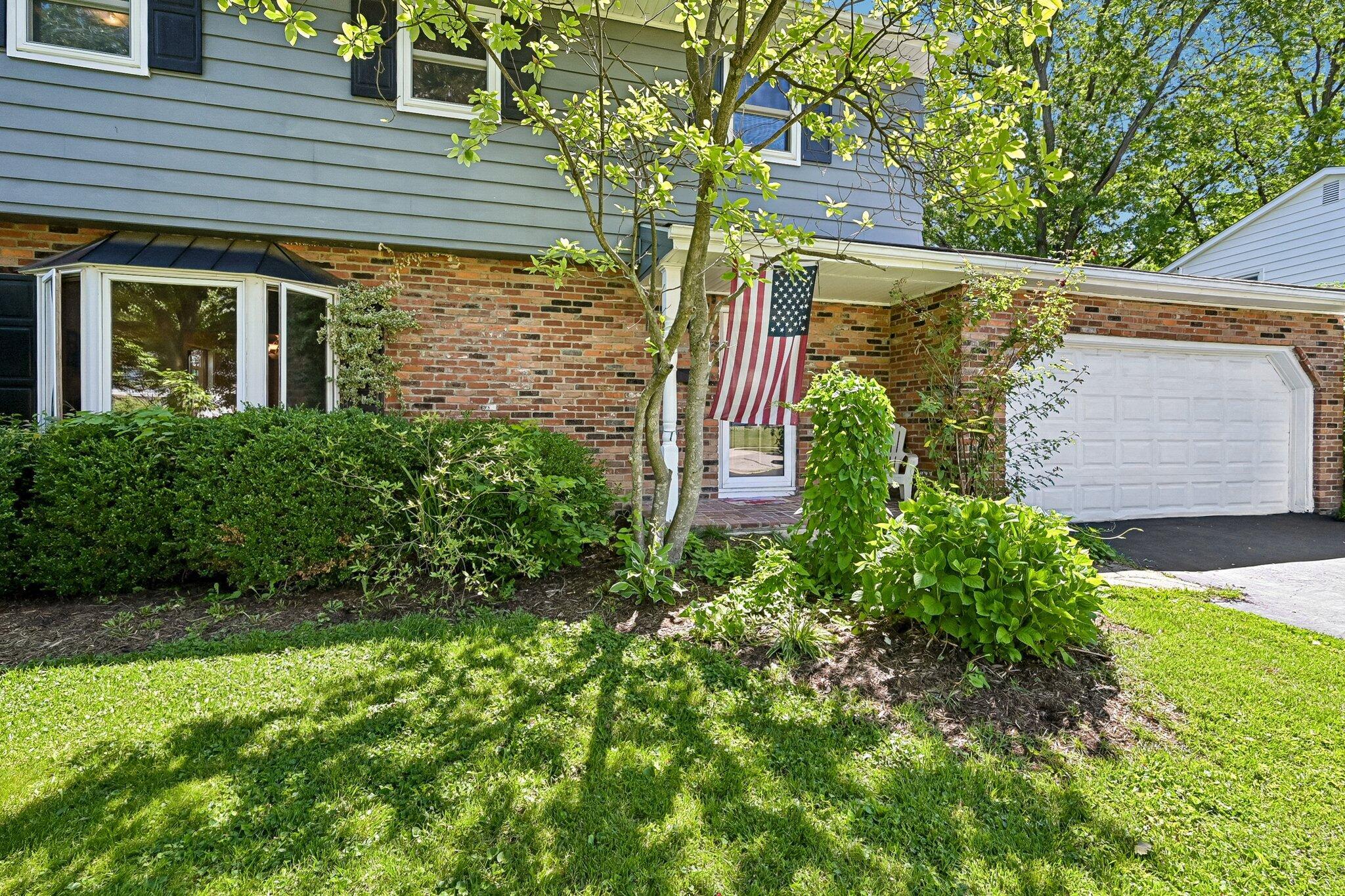 188 Storington Road Westerville, OH 43081 - Photo 5 of 49