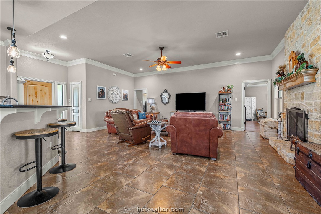 8748 Tejas Ranch Loop Bryan, TX 77808 - Photo 5 of 39 Gallery Image 5