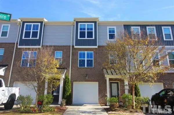 $1,995 | 3907 Brokenshire Street, Cary, NC 27519