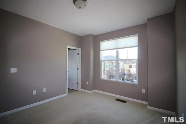 $1,995 | 3907 Brokenshire Street, Cary, NC 27519