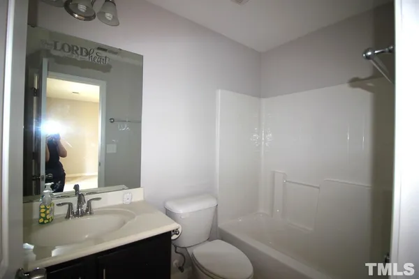 $1,995 | 3907 Brokenshire Street, Cary, NC 27519