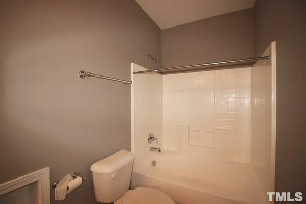 $1,995 | 3907 Brokenshire Street, Cary, NC 27519