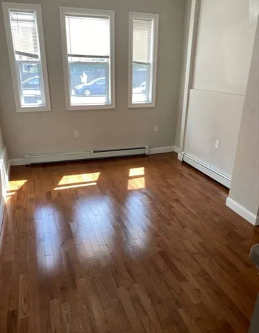 $3,000 | 12 Chelsea Street, Unit 1, Boston, MA 02128