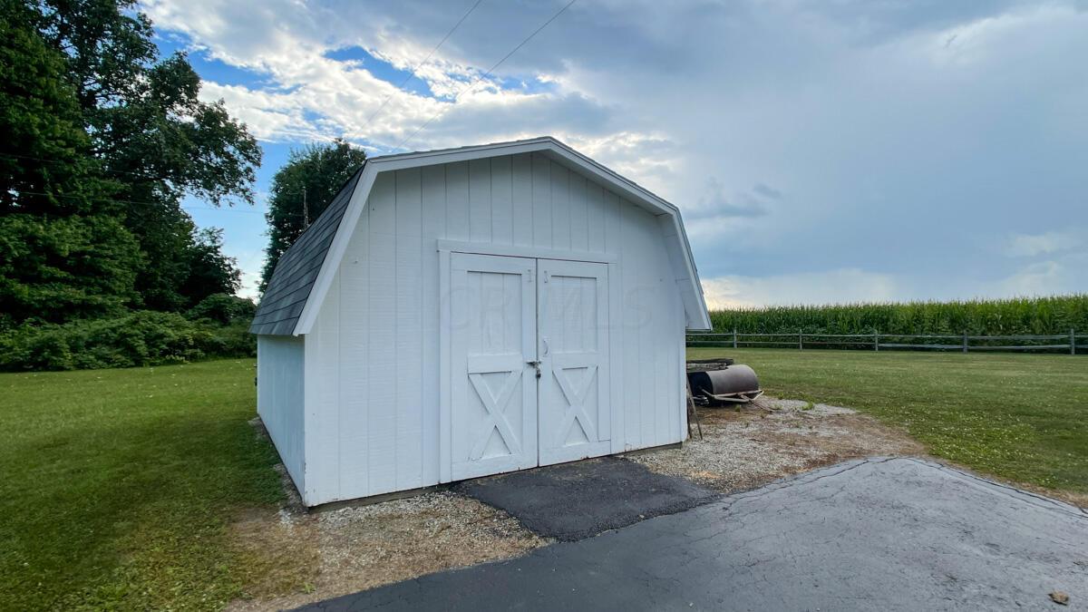 4578 Lawrence Road Caledonia, OH 43314 - Photo 4 of 31 Gallery Image 4