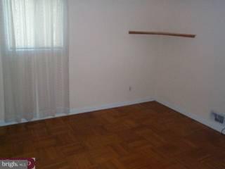 22 Sun Valley Road Hamilton Square, NJ 08690 - Photo 3 of 6 Gallery Image 3