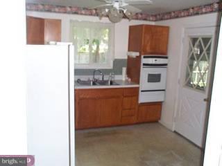 22 Sun Valley Road Hamilton Square, NJ 08690 - Photo 4 of 6 Gallery Image 4
