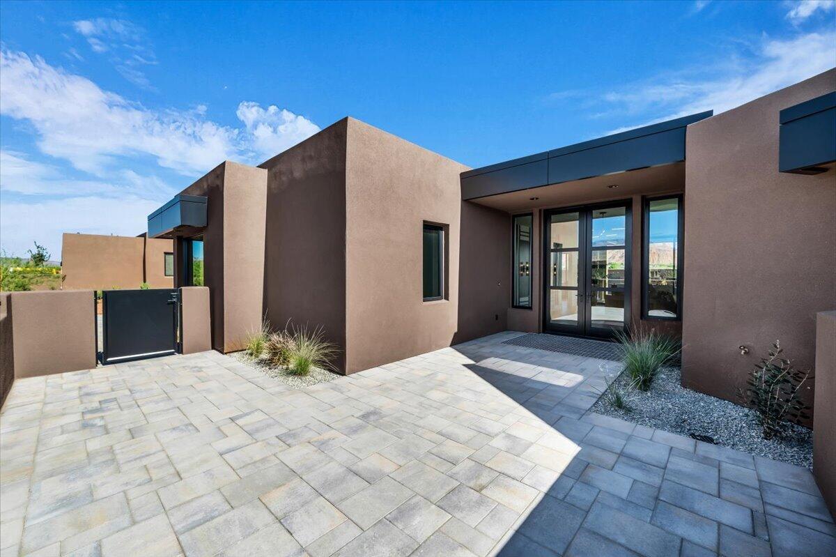 548 Wild Indigo Way Ivins, UT 84738 - Photo 3 of 47 11-H-11