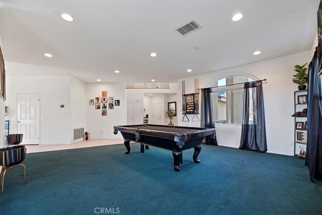 4903 Edmonton Street Fontana, CA 92336 - Photo 13 of 69