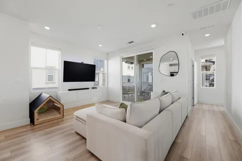 $1,349,000 | 9263 Vista Cove Way, Newark, CA 94560