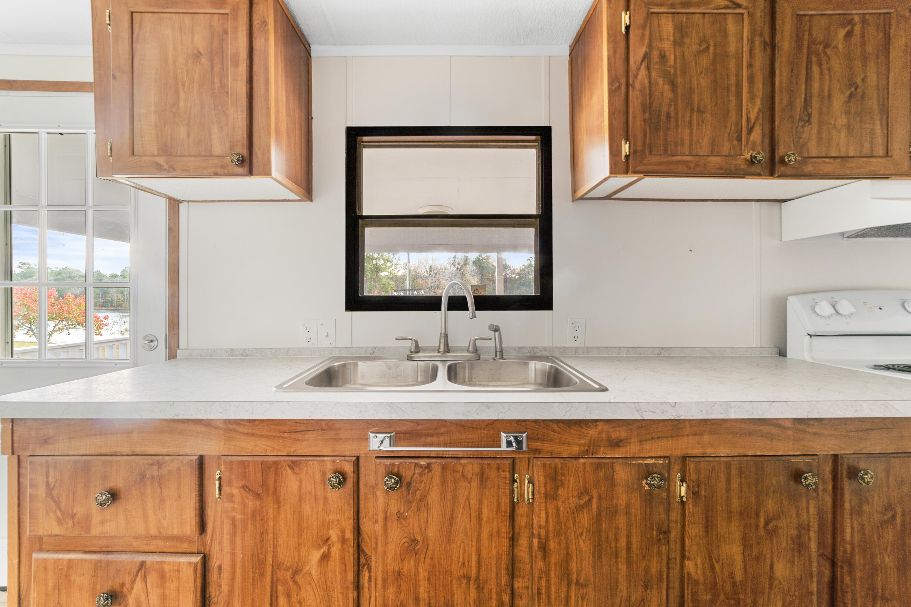 232 Twin Lakes Road Neeses, SC 29107 - Photo 12 of 33 Kitchen