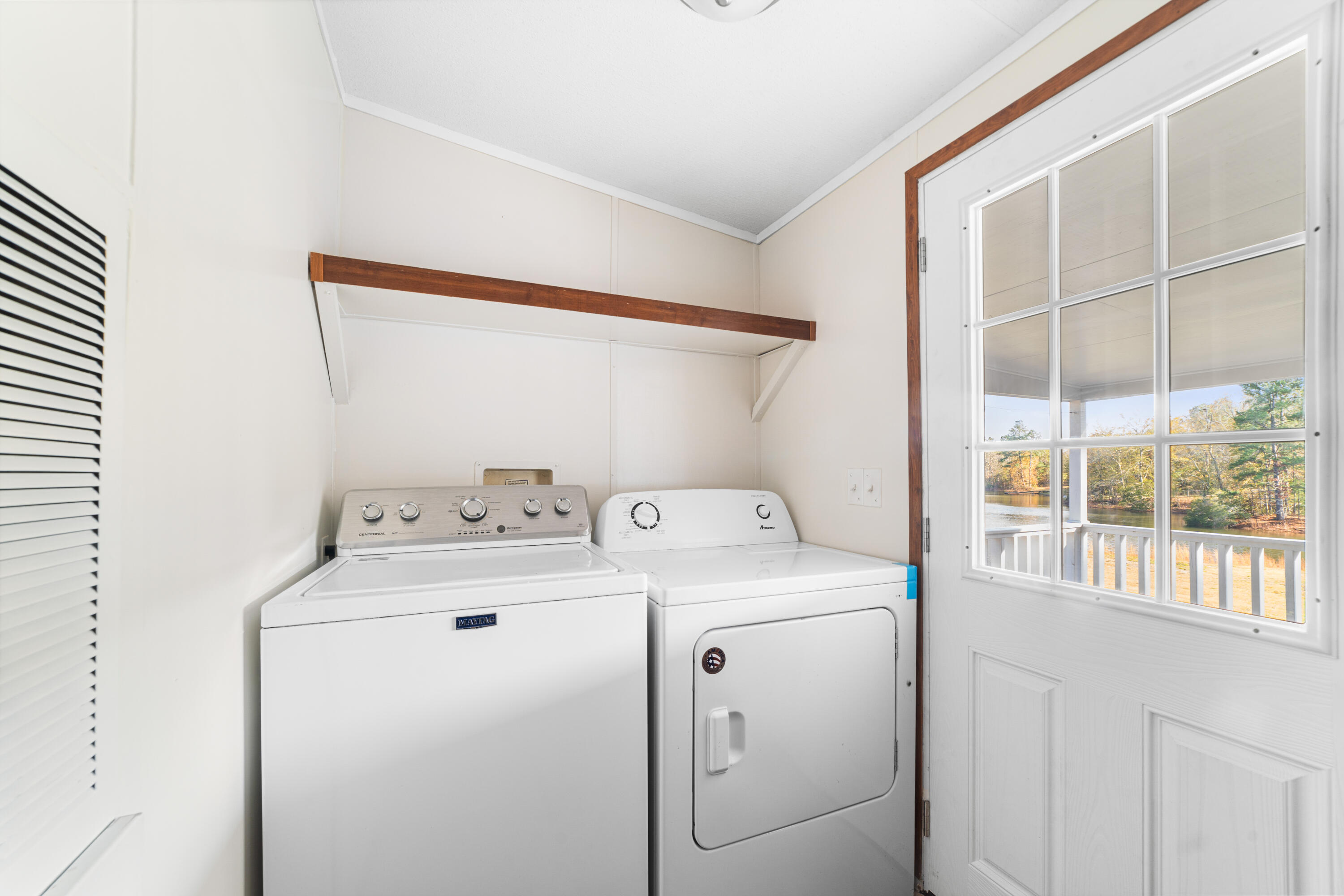 232 Twin Lakes Road Neeses, SC 29107 - Photo 13 of 33 Laundry